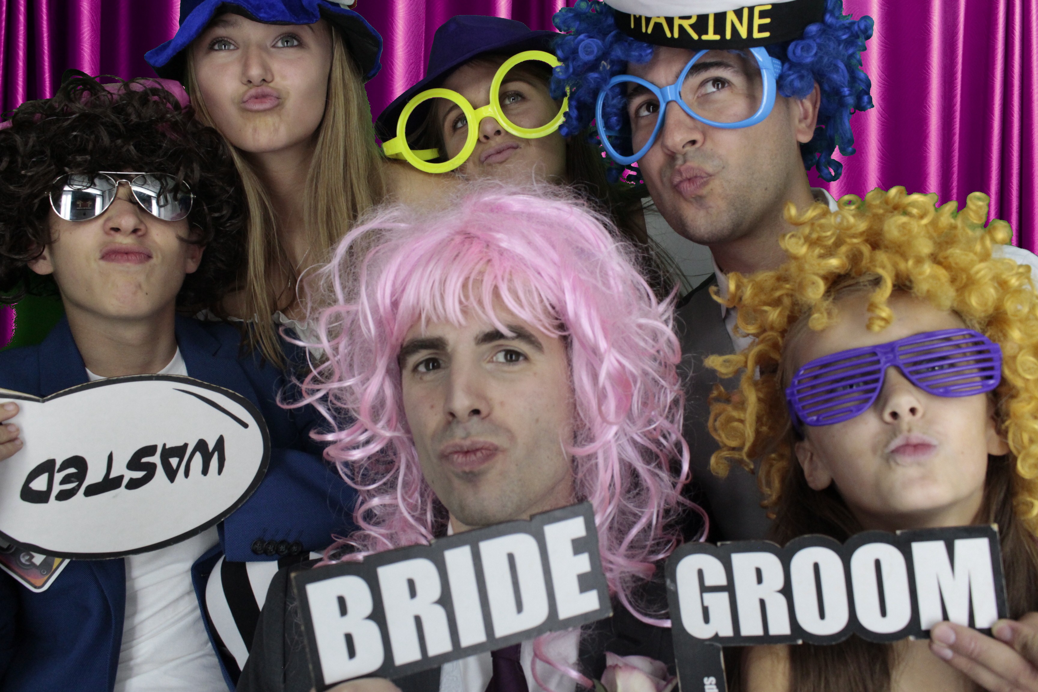 Mr & Mrs Brooks | View more photos from the event at gallery.myphotoboothexperience.co.uk/u/MyPhotoBoothExperienceLtd/Mr-Mrs-Brooks